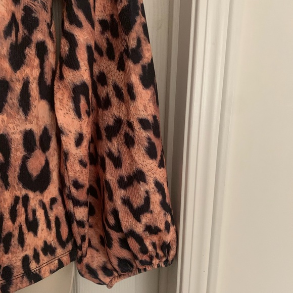 ZARA ANIMAL PRINT TOP - Picture 3 of 6